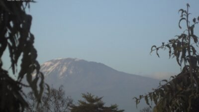 Mount Kilimanjaro Webcam-Barangata Live