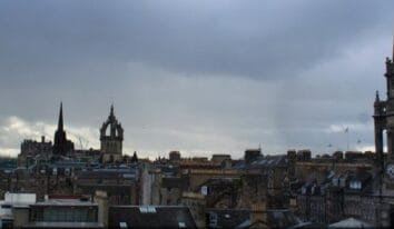 Webcam Hotel Radisson Blu in Edinburgh Live