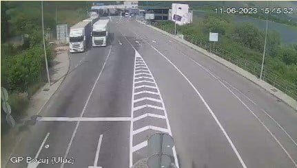 Bozaj Border Crossing Webcam Live