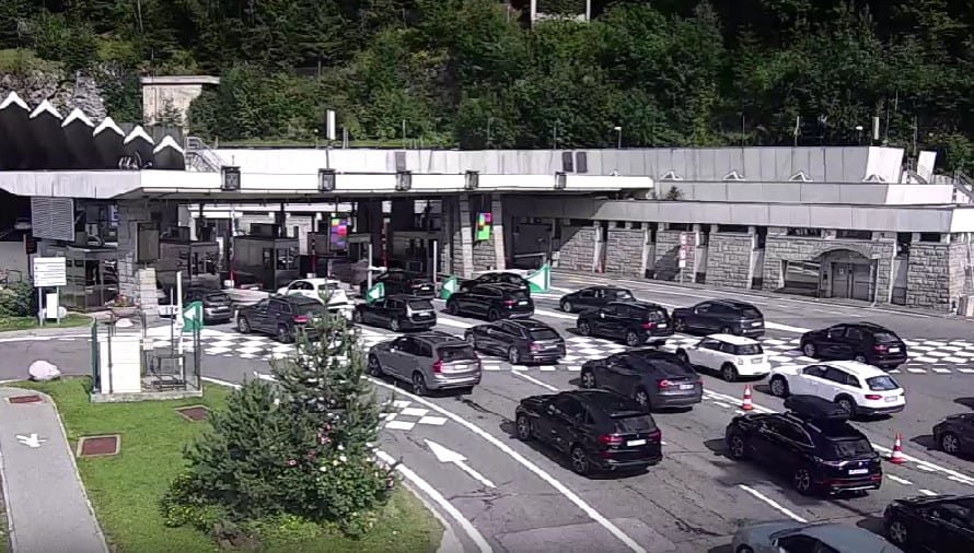 Webcam A40 Chamonix Mont-Blanc Tunnel Live